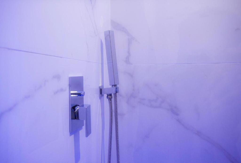 Suite Napoli Sotterranea Con Jacuzzi Exterior foto